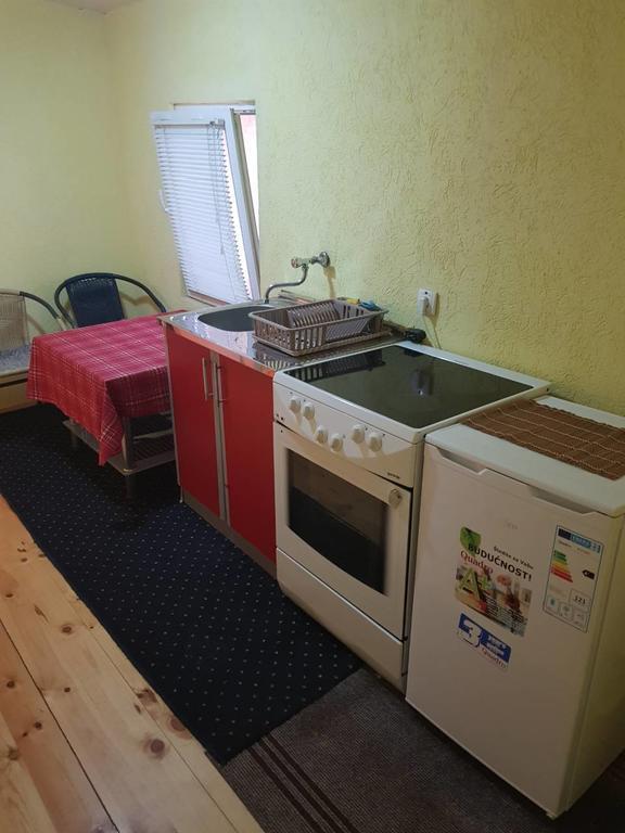 Apartmani Emil Podgorica Exterior photo